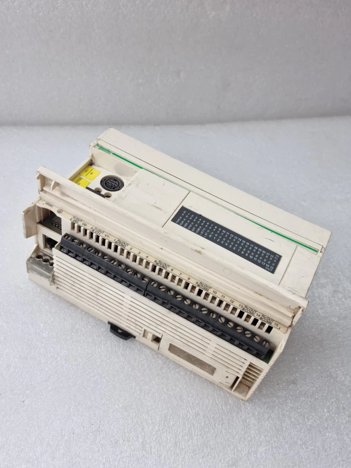 Schneider Electric Twido TWDLCDE40DRF PLC Compact Base Controller Tested Working